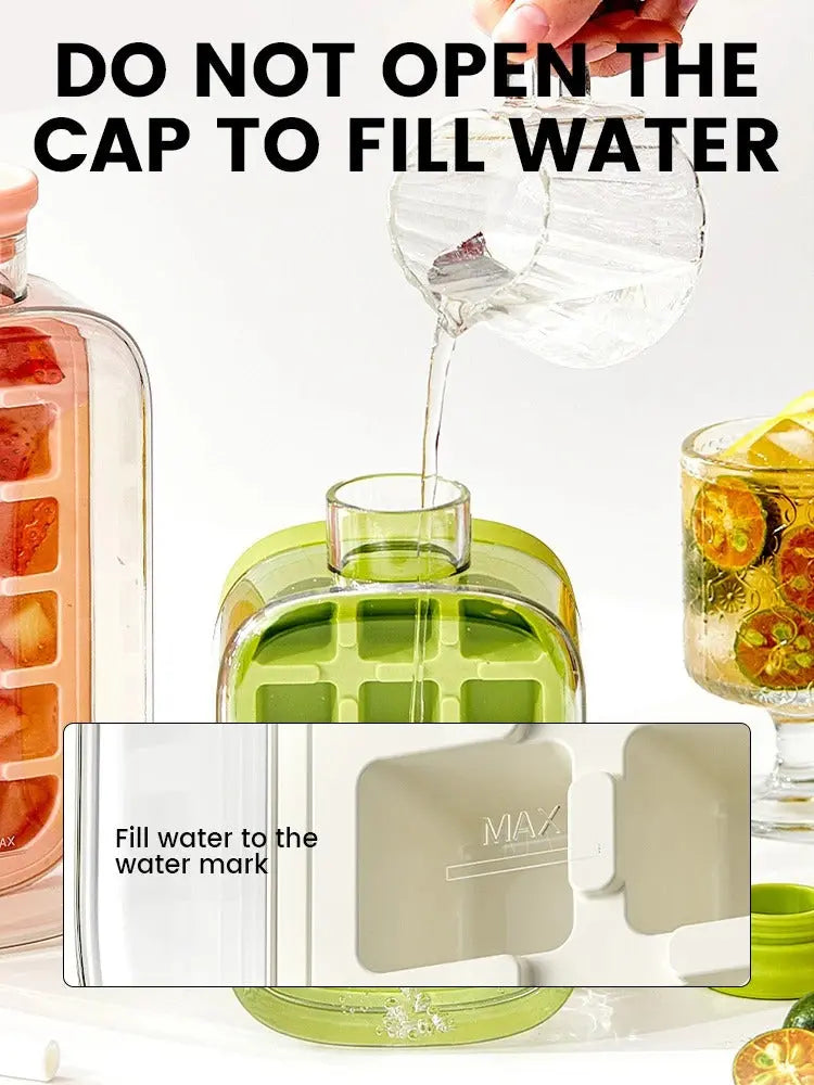 Ice Cube Tray With Lid AVOXZY